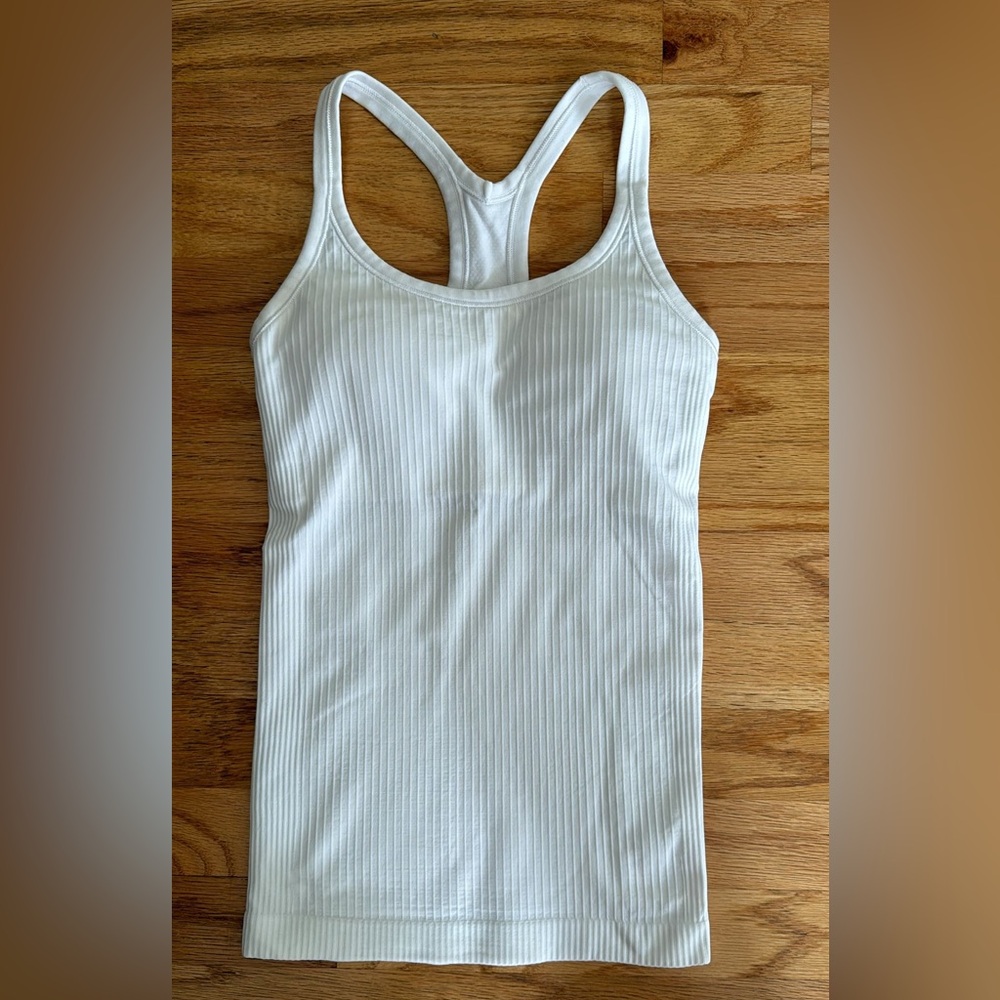 Lululemon Ebb to Street tank top